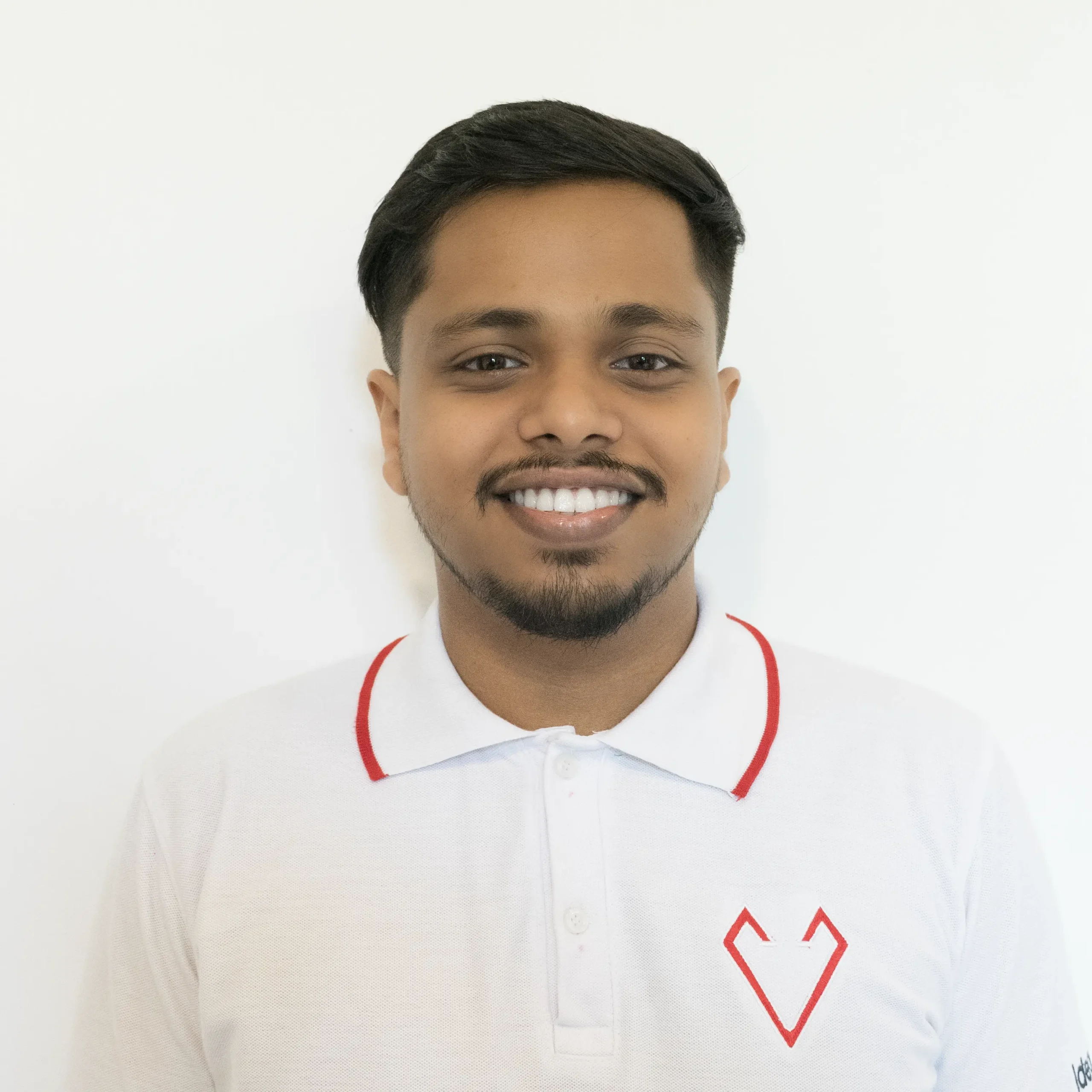 Dinul Anuka - Director and Brand Designer at Ideafox Sri Lanka